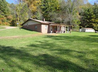 482 Troutland Rd, Hillsville, VA 24343