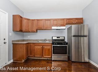 818 E 67th St #7672376, Chicago, IL 60637