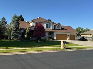 2223 W Williamsburg Cir, West Jordan, UT 84088