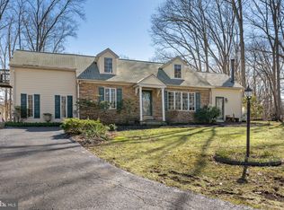 820 Hillcrest Rd, Perkasie, PA 18944