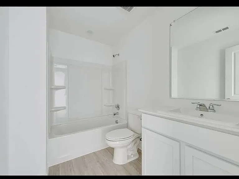 11320 Rodeo Dr — Photo 5