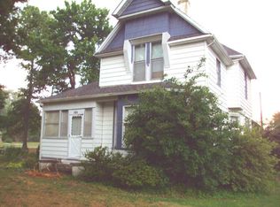 404 W Main St, Ewing, IL 62836