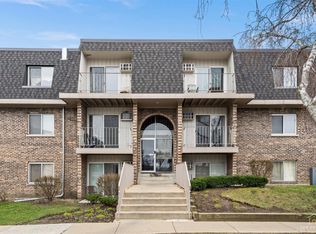 983 Crimson Ct #2206, Prospect Heights, IL 60070