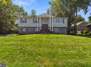 221 W Grant Ave, Edison, NJ 08820