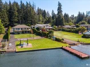 5814 218th Ave E, Lake Tapps, WA 98391