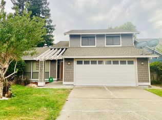 9972 Stirling Park Dr, Sacramento, CA 95827