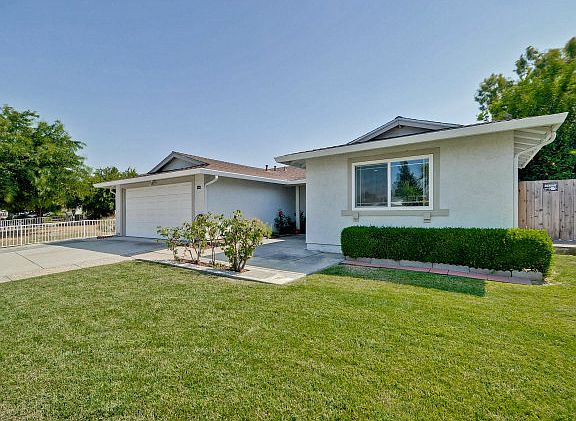 2nd image of 1845 Sageland Dr