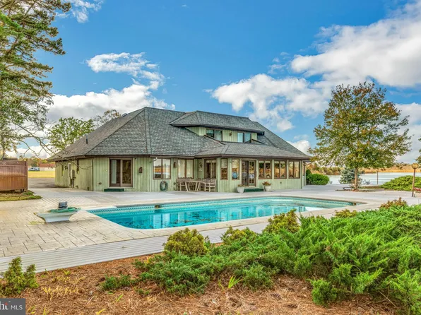 4900 Hamburg Ave, Egg Harbor City, NJ 08215