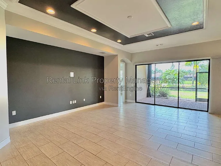 11181 Monte Carlo Blvd — Photo 4