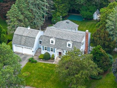 35 Circle Rd, Lexington, MA, 02420
