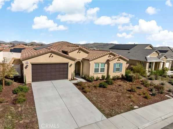 28380 Patches Dr, Menifee, CA 92585