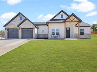 1305 Shawnee Trl, Granbury, TX 76048
