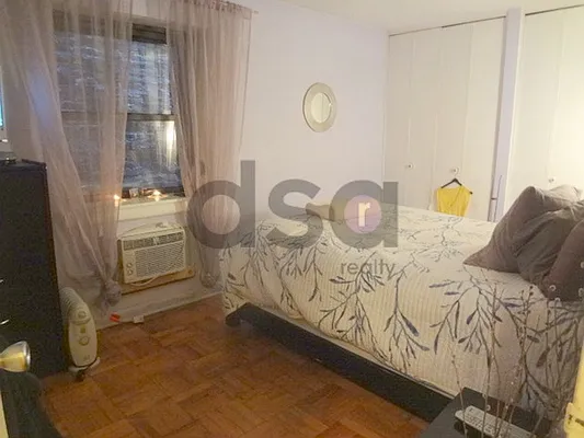 Rented by DSA Realty | media 44