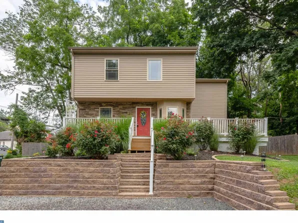 716 Bristol Rd, Feasterville Trevose, PA 19053