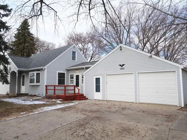 1560 WINDSOR Street, Sun Prairie, WI 53590