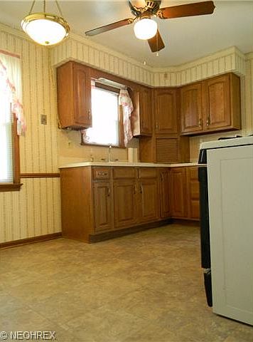 1st image of 5755 E 139th St