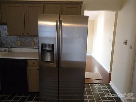 5th image of 2579 Woodhill Dr