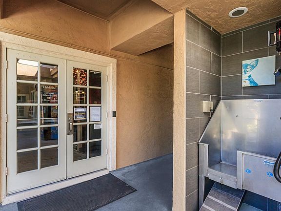 5th image of 10085 Rio San Diego Dr APT 347