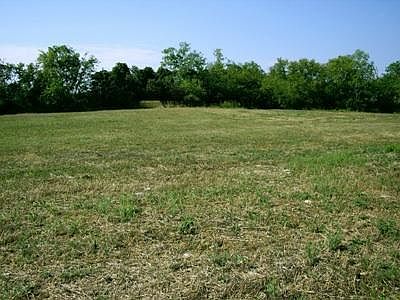 4th image of 340 Chrisman Oaks Trl