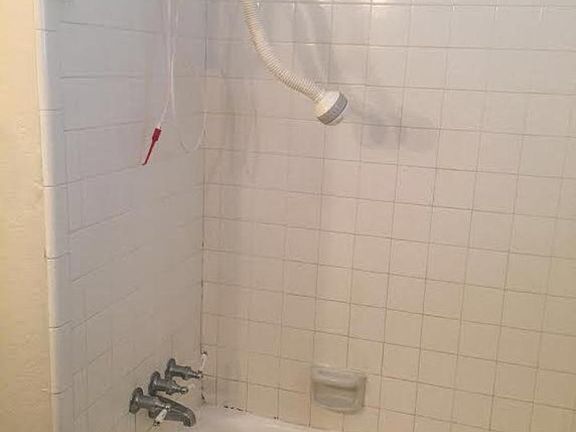 5th image of 108 Elaine Dr