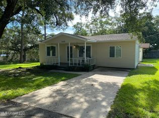 5103 Fern St, Pascagoula, MS 39567