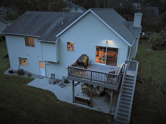 3rd image of 2994 Jamesway Ave