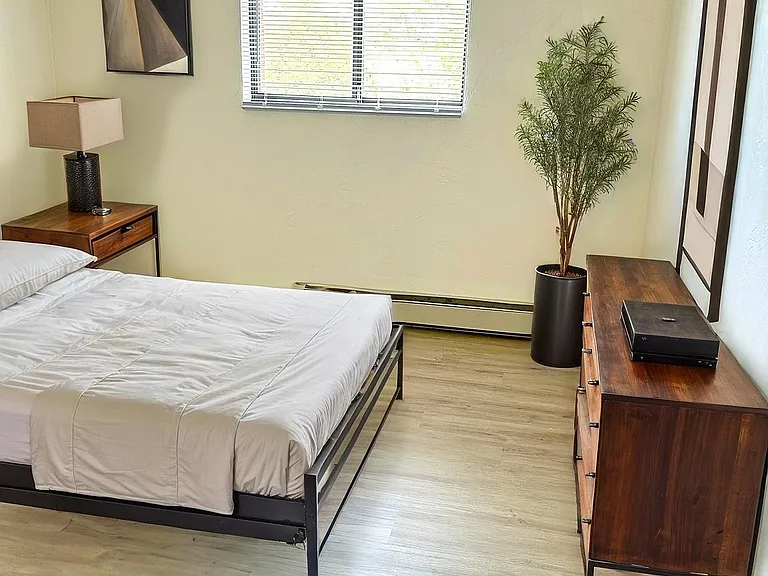 1760 Badger St #3 — Photo 8