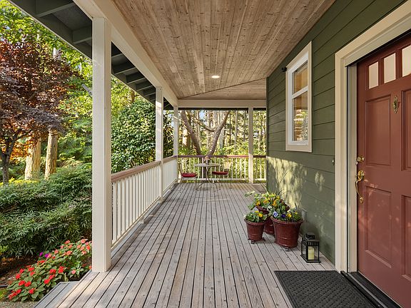 5th image of 641 Janelle Pl NW