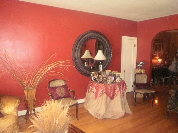 3rd image of 1234 N Highland Ave