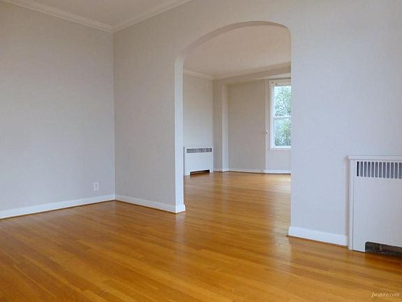 5th image of 1790 Jackson St APT 204