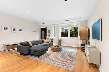 133 Sterling Place, #1A