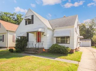 1091 Irene Rd, Lyndhurst, OH 44124