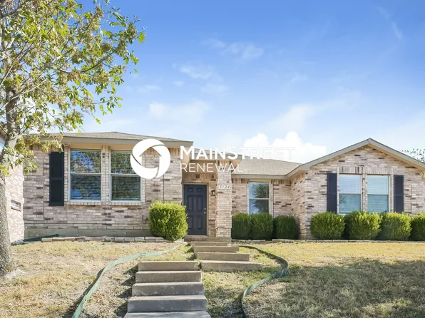 3124 Crimson Clover Dr, Lancaster, TX 75134