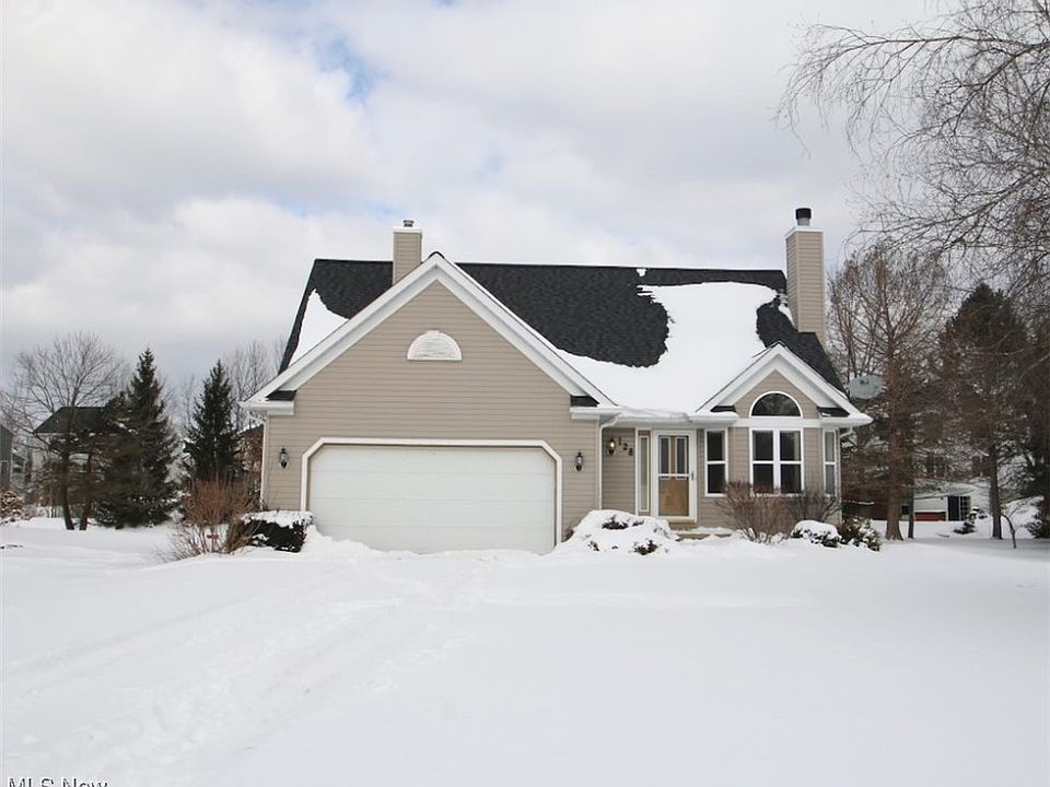 1st image of 128 Cedar Gln
