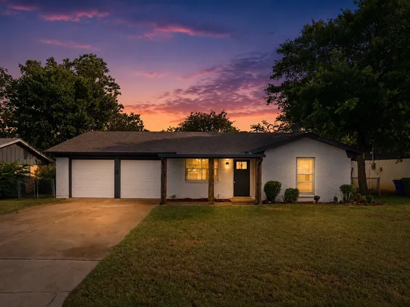 5925 Hanson Dr, Watauga, TX 76148