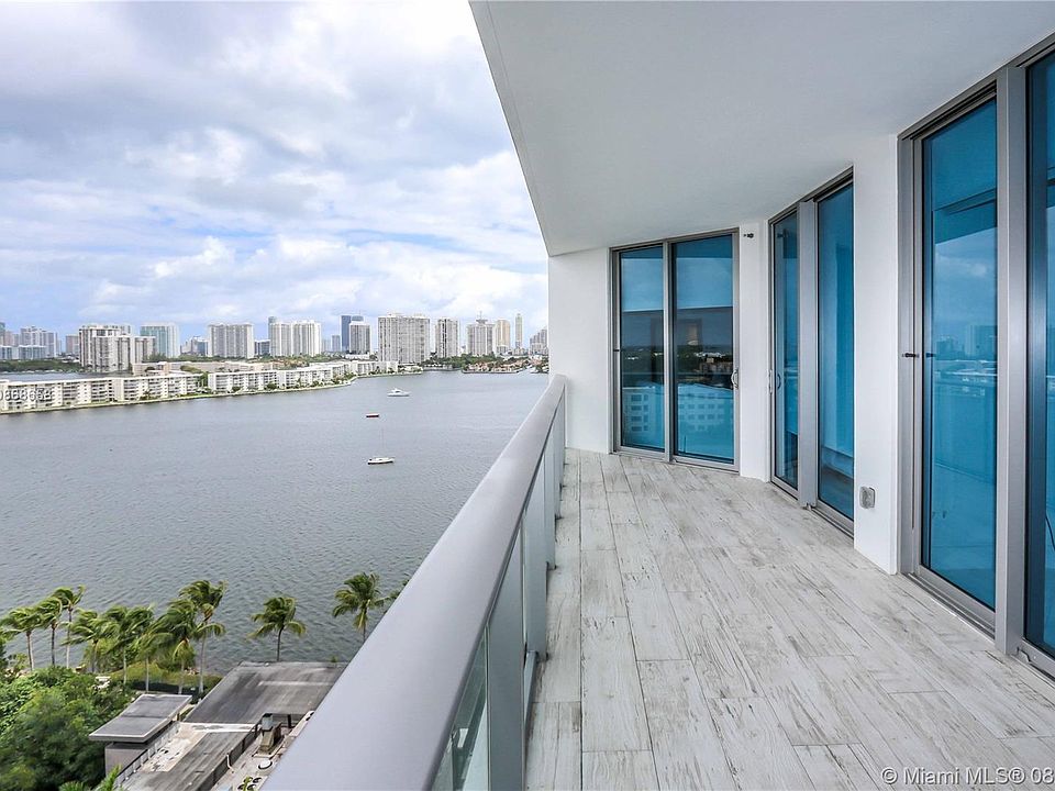 1st image of 17301 Biscayne Blvd APT 1406