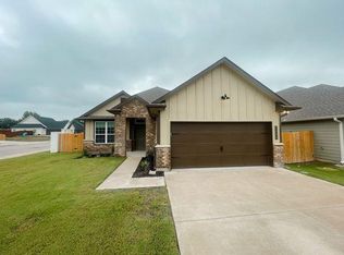 1104 Eclipse St, Hewitt, TX 76643