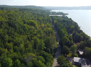 On Sand Point Rd, Munising, MI 49862