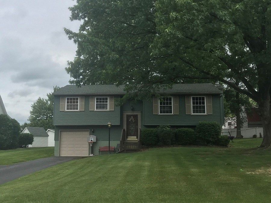 1st image of 2595 Elm Dr
