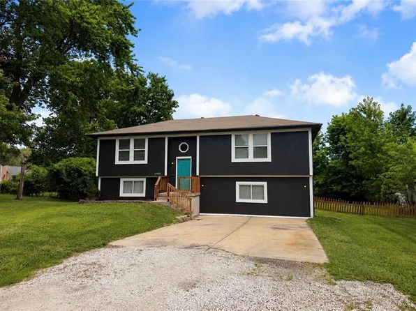 17403 Monte Verde Dr, Belton, MO 64012