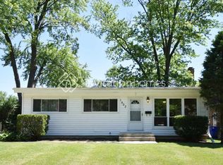 1902 E Evergreen St, Wheaton, IL 60187