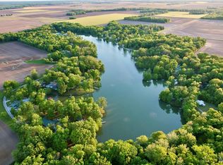 3408 Conservation Rd, Alma, IL 62807