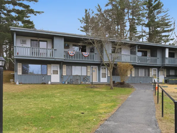 28 Chandler Avenue #3, Plaistow, NH 03865
