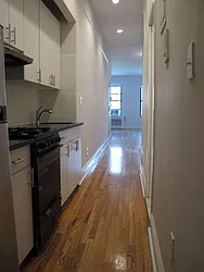 Rented by Metropolis Real Estate of Manhattan