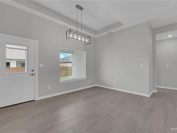 3rd image of 2605 Pecos St
