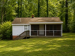 302 1/2 Harrison Ave, Williamsburg, VA 23185