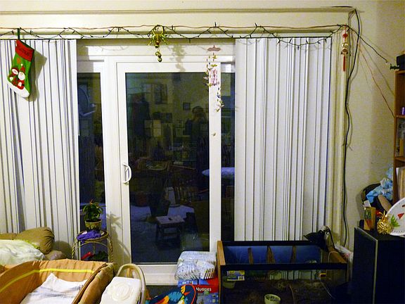 LIving room - facing balcony