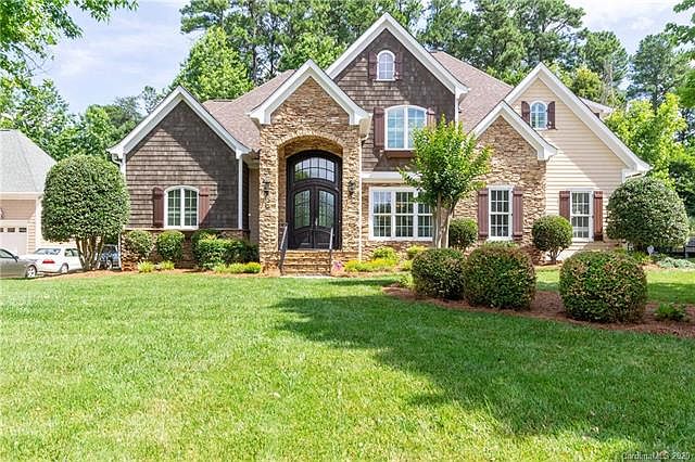 1st image of 7775 Chapel Creek Dr