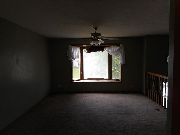 5th image of 2120 NW 50th St