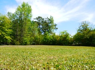 Daisy St, Georgetown, SC 29440